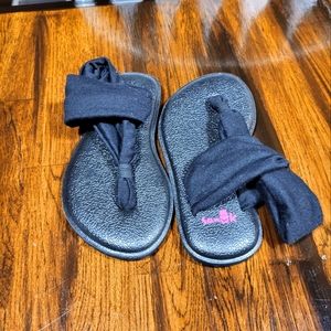 Sanuk yoga sling burst